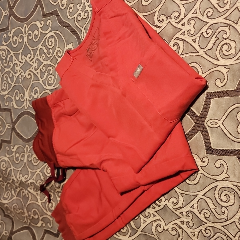 Figs scrubs set color clay